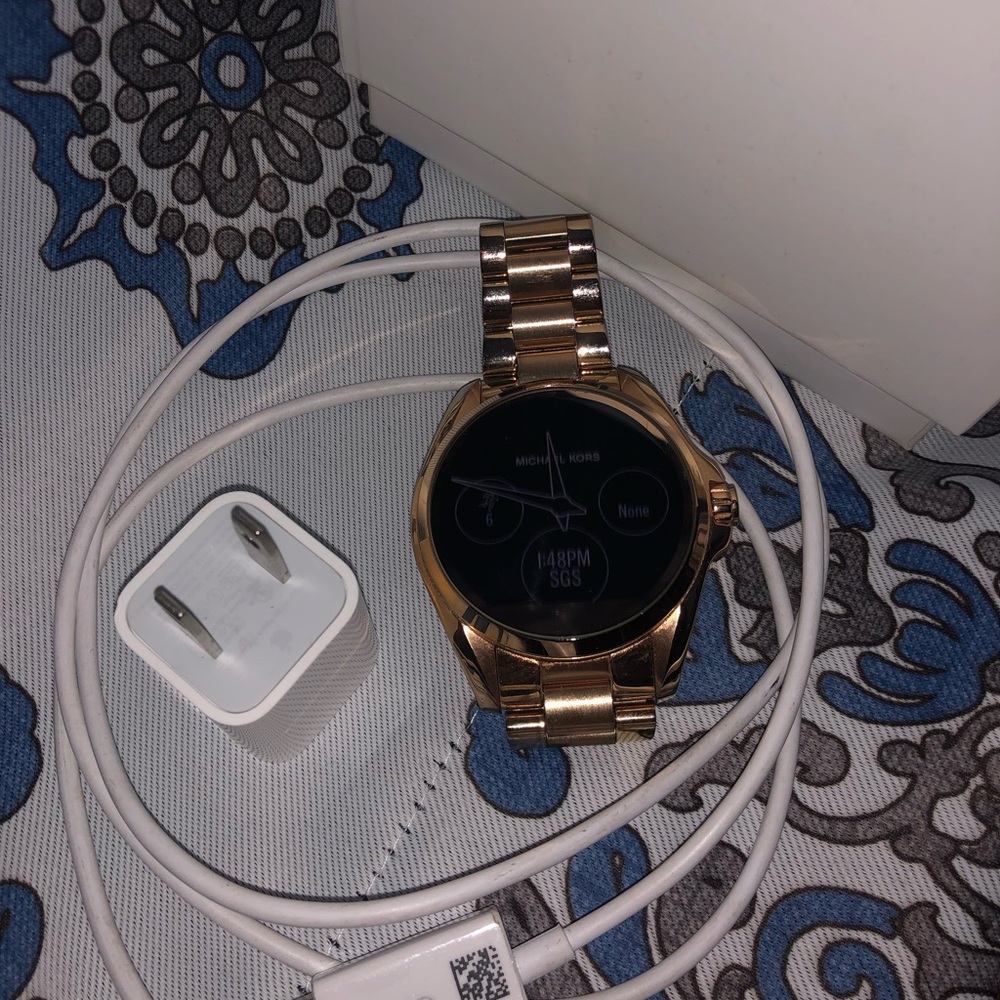 Smart Micheal Kors Watch